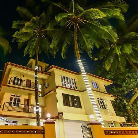 Ocean Walk Apartments 2Bhk 卡兰古特 外观 照片